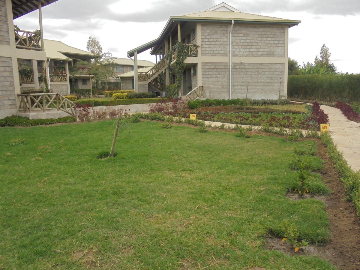 Athi River Maanzoni Lodge Limited מראה חיצוני תמונה